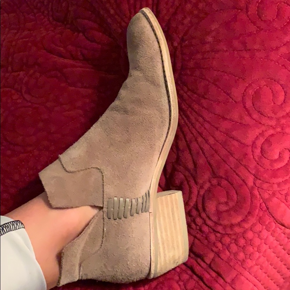 Dolce vita booties
